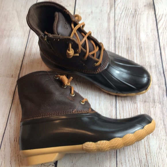 NWT/ Sperry | Saltwater women’s boots winter duck - Picture 4 of 16
